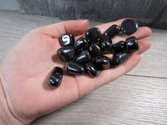 Hematite Small Tumbled Stone T70