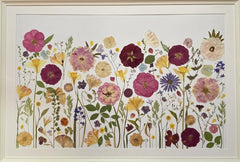 Scandinavian Minimal Picture from Dried Flowers – Still Nature, Flowers in Frame, made by Traven