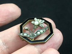Victorian black enamel and seed pearl mourning brooch in gilt metal