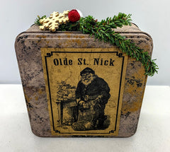 Christmas Primitive Early American  Cinnamon Dusted Holiday Tin Pine Greens Decor