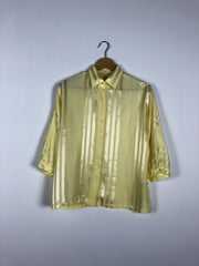 It is! Vintage Blouse Bluse L40